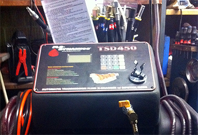 Wir wechseln und befüllen auch DSG Automatikgetriebe mittels neuster Technologie. 